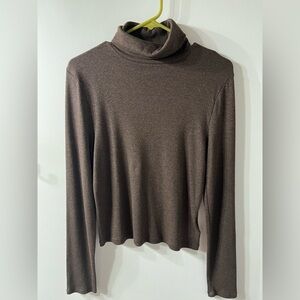 Madewell Cropped Brown Turtleneck Sweater. XL. Never worn; tags removed.